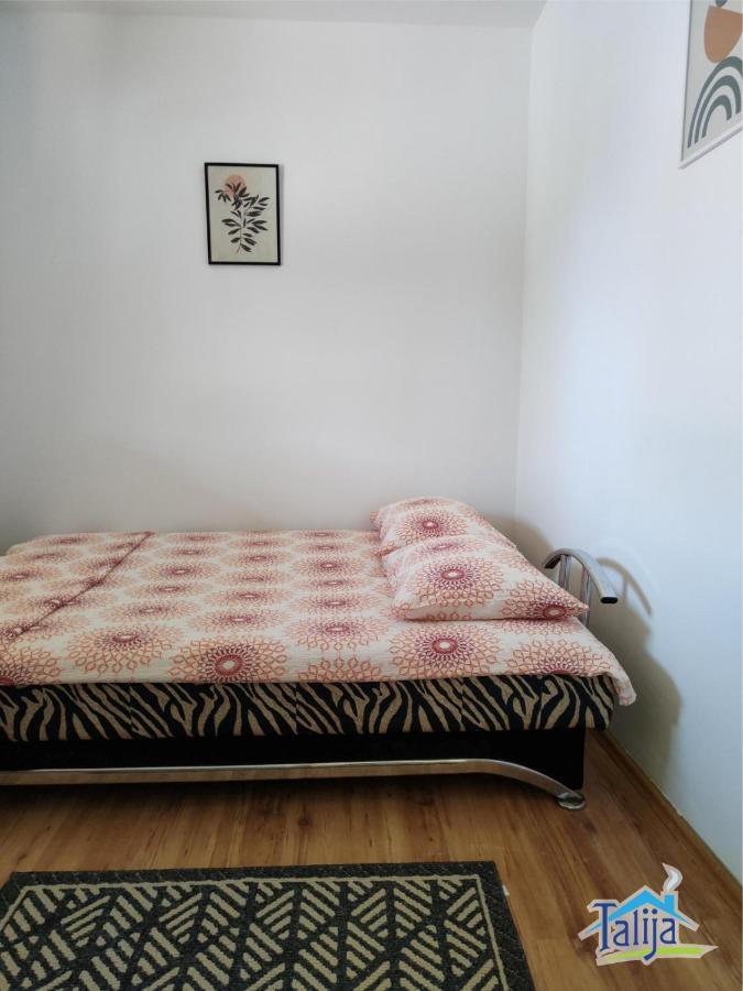 Talija Villa Бар Екстериор снимка